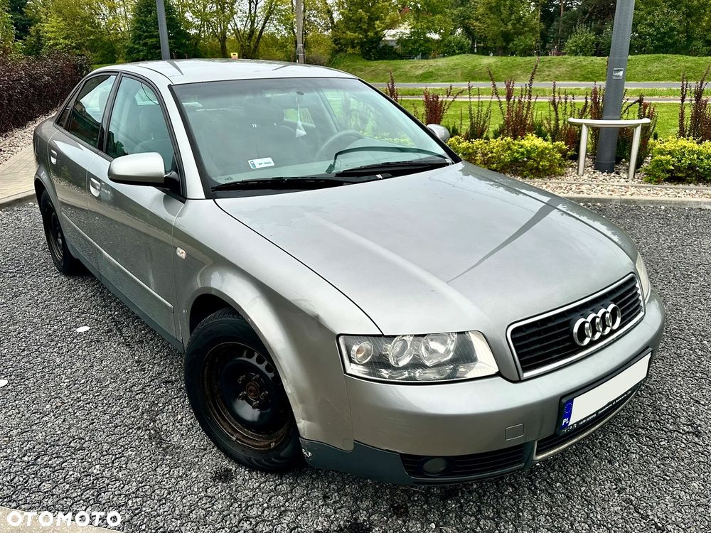 Audi A4 - 4