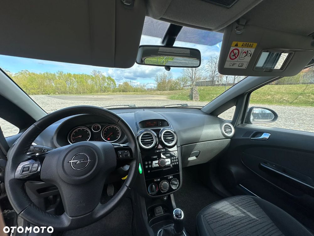 Opel Corsa - 15