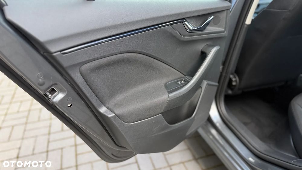 Skoda Kamiq 1.0 TSI Essence - 16