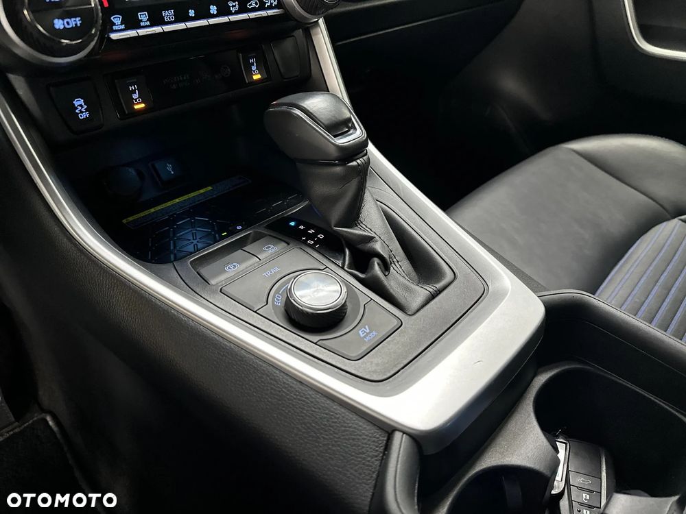 Toyota RAV4 2.5 Hybrid Selection 4x4 - 26