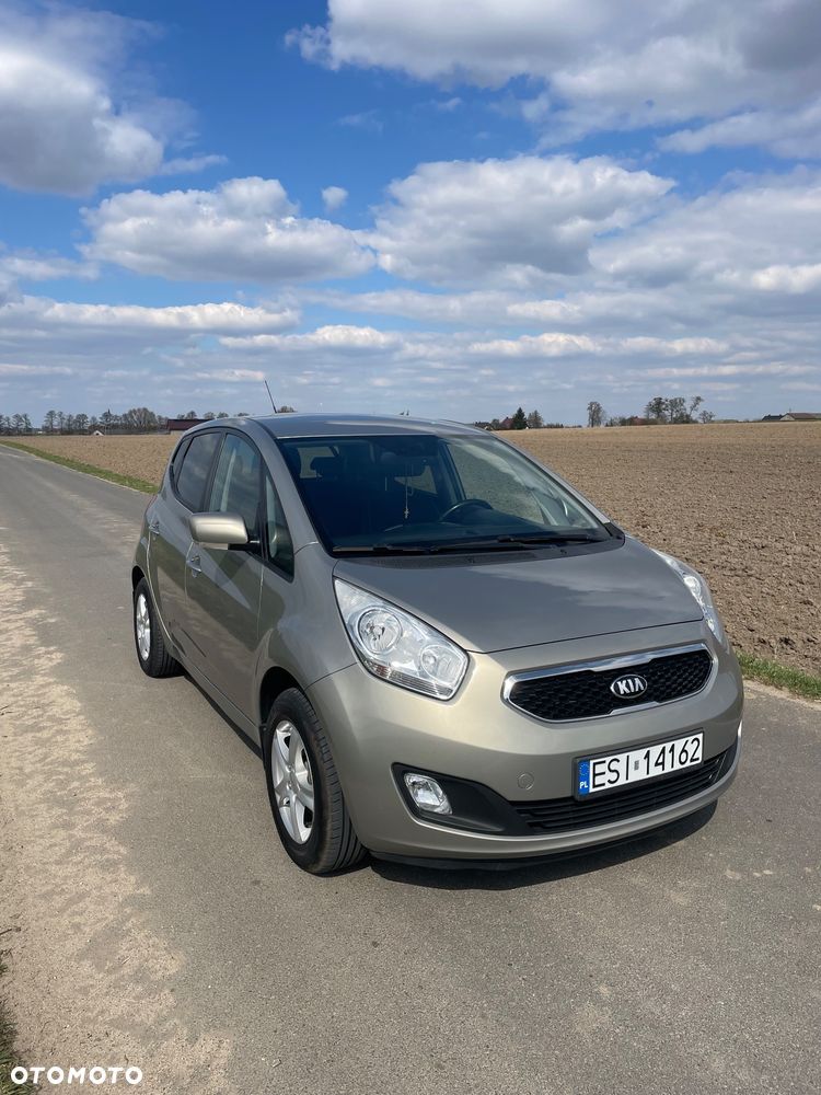 Kia Venga 1.6 L - 3