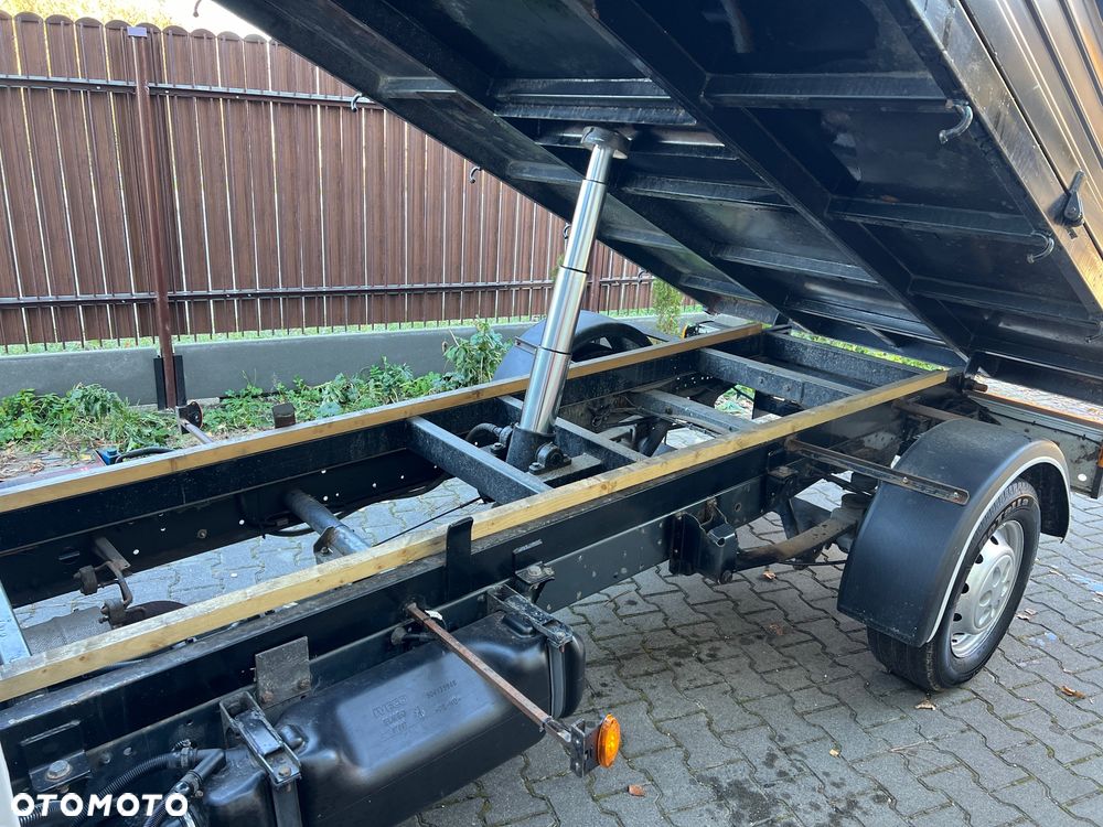 Iveco Daily 35S11 LWB 2.3 Automat Wywrotka - 16