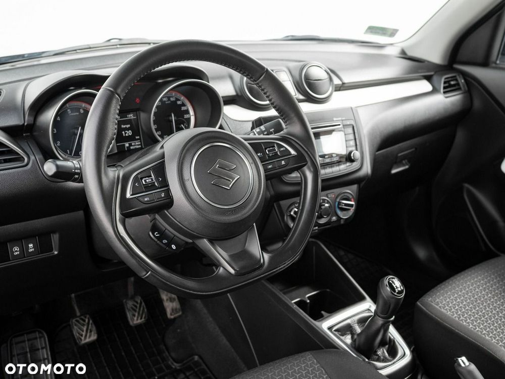 Suzuki Swift - 7