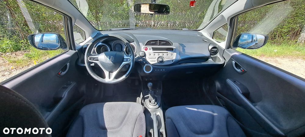 Honda Jazz ver-1-4-i--vtec-elegance - 5