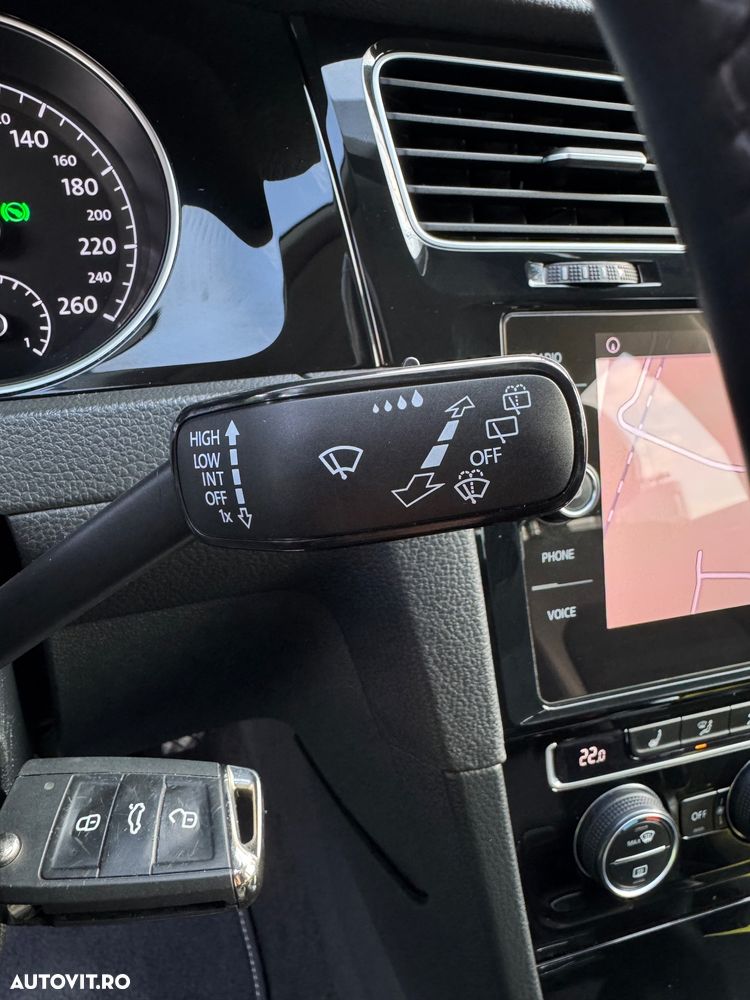 Volkswagen Golf 1.6 TDI DSG Highline - 22