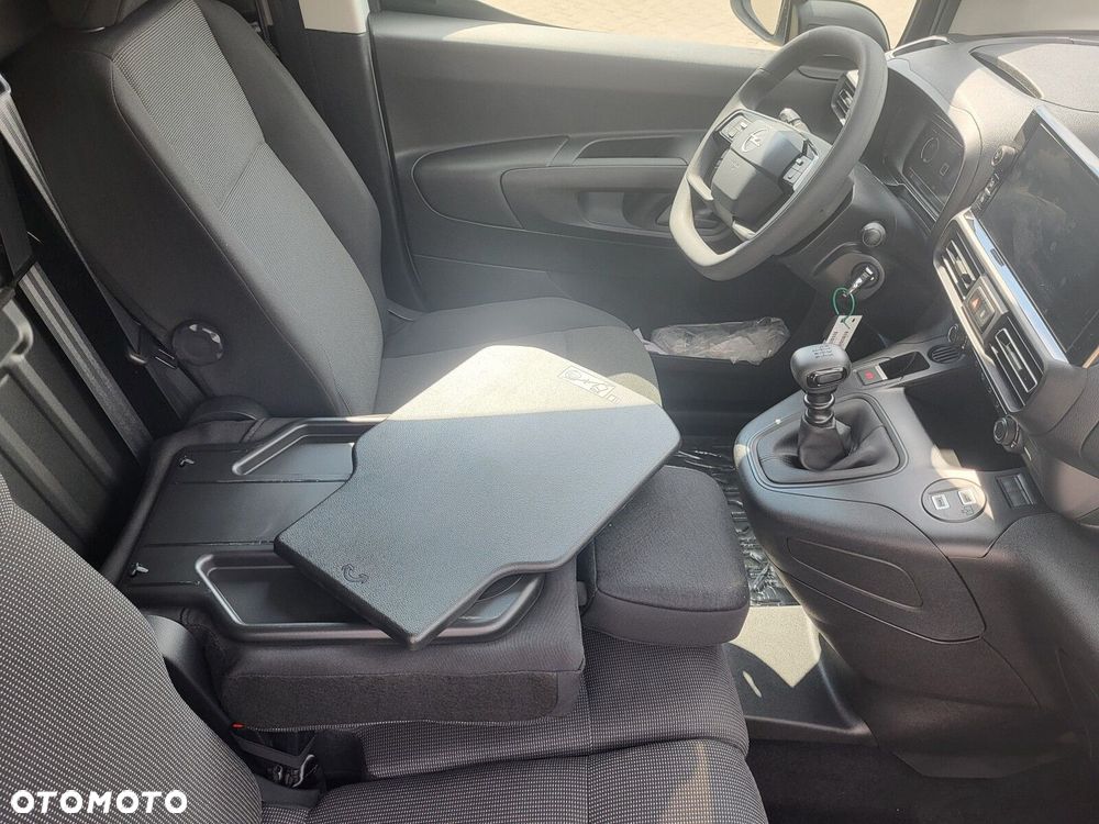 Opel Combo Cargo Combo Cargo Furgon M Diesel 100KM Manual - 17