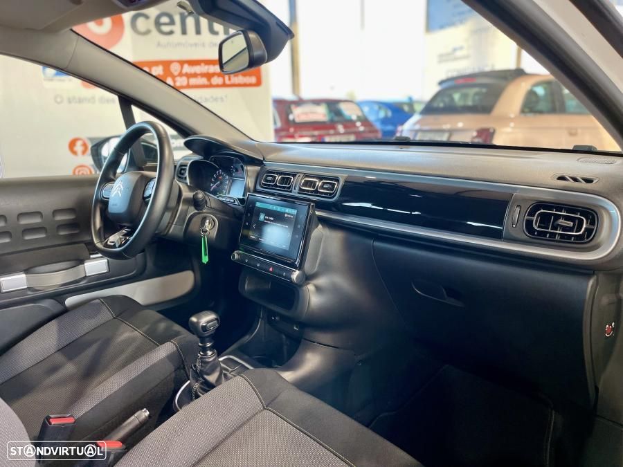 Citroën C3 1.2 PureTech Shine Pack - 27