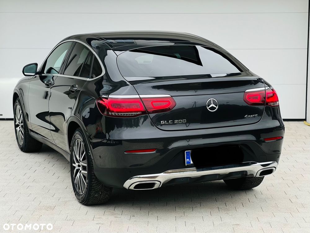 Mercedes-Benz GLC 200 4Matic 9G-TRONIC AMG Line - 31