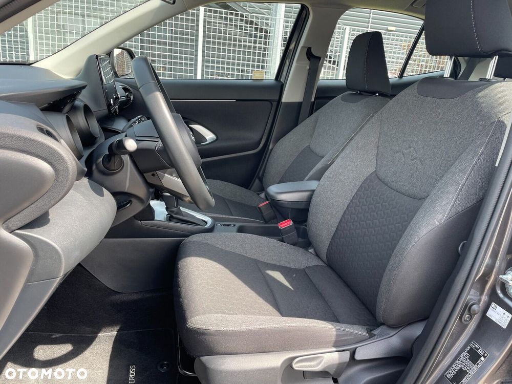 Toyota Yaris Cross Hybrid 1.5 Comfort - 13