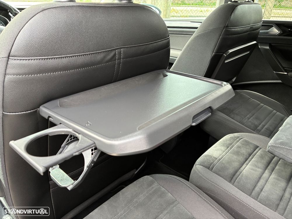 VW Touran 1.6 TDI R-Line - 27