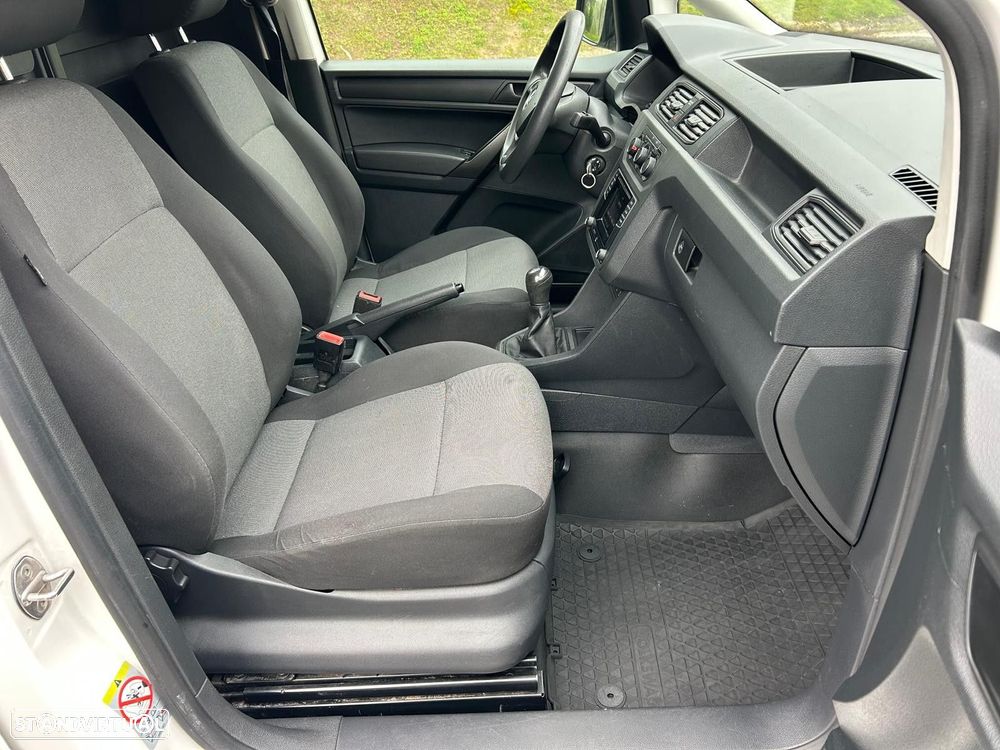 VW Caddy Maxi 2.0 TDi BM Extra AC - 25