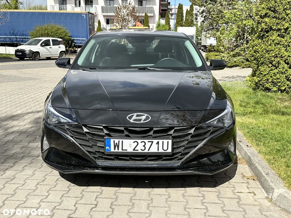 Hyundai Elantra 1.6 Modern CVT - 2