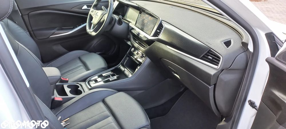 Opel Grandland X - 17