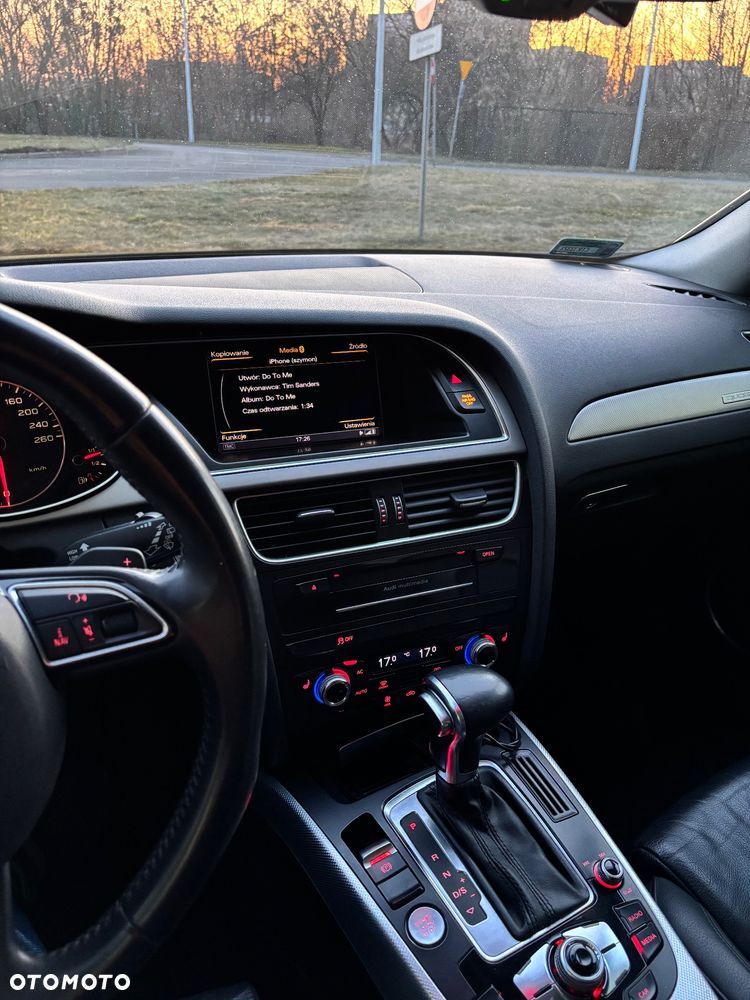 Audi A4 Allroad - 24