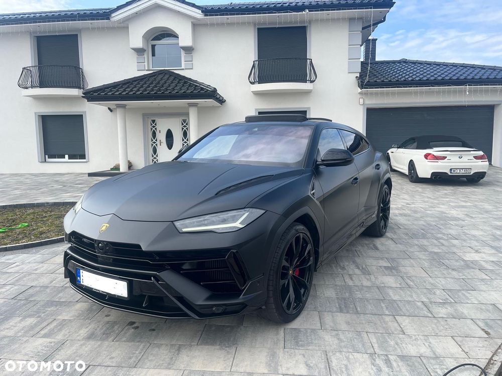 Lamborghini Urus - 8