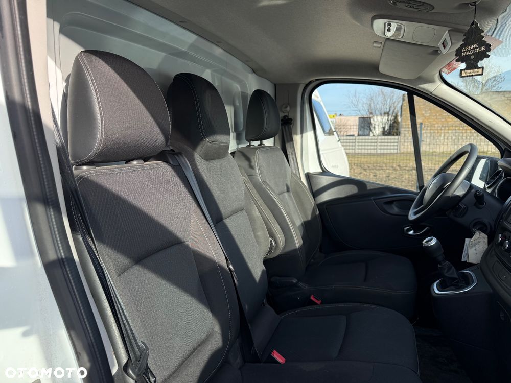 Renault Trafic - 9