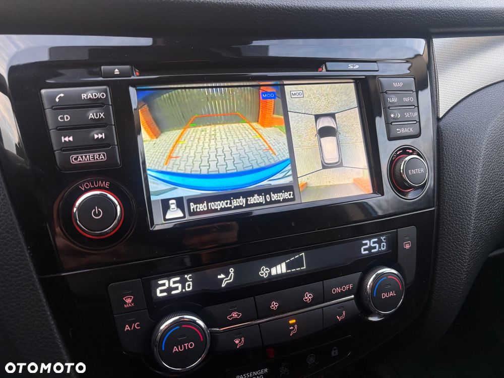 Nissan Qashqai 1.6 DIG-T TEKNA+ - 29