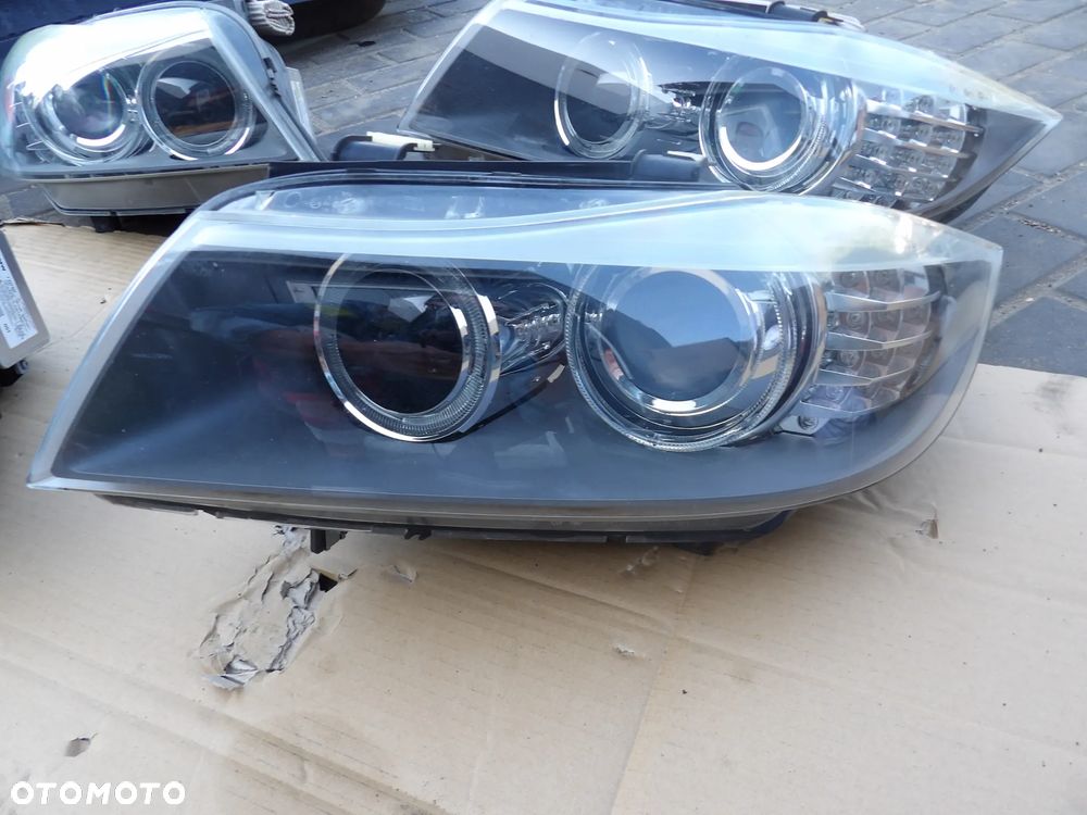 BMW - E90 , E91 - LIFT - NIE SKRĘTNE - XENON - LAMPA PRZEDNIA - PRAWA/LEWA - CENA ZA 1 SZT - 7202586  7202585 - 5