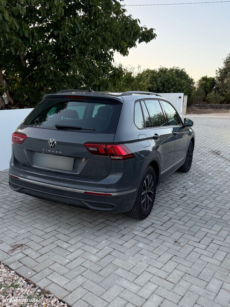 VW Tiguan 2.0 TDI - 11