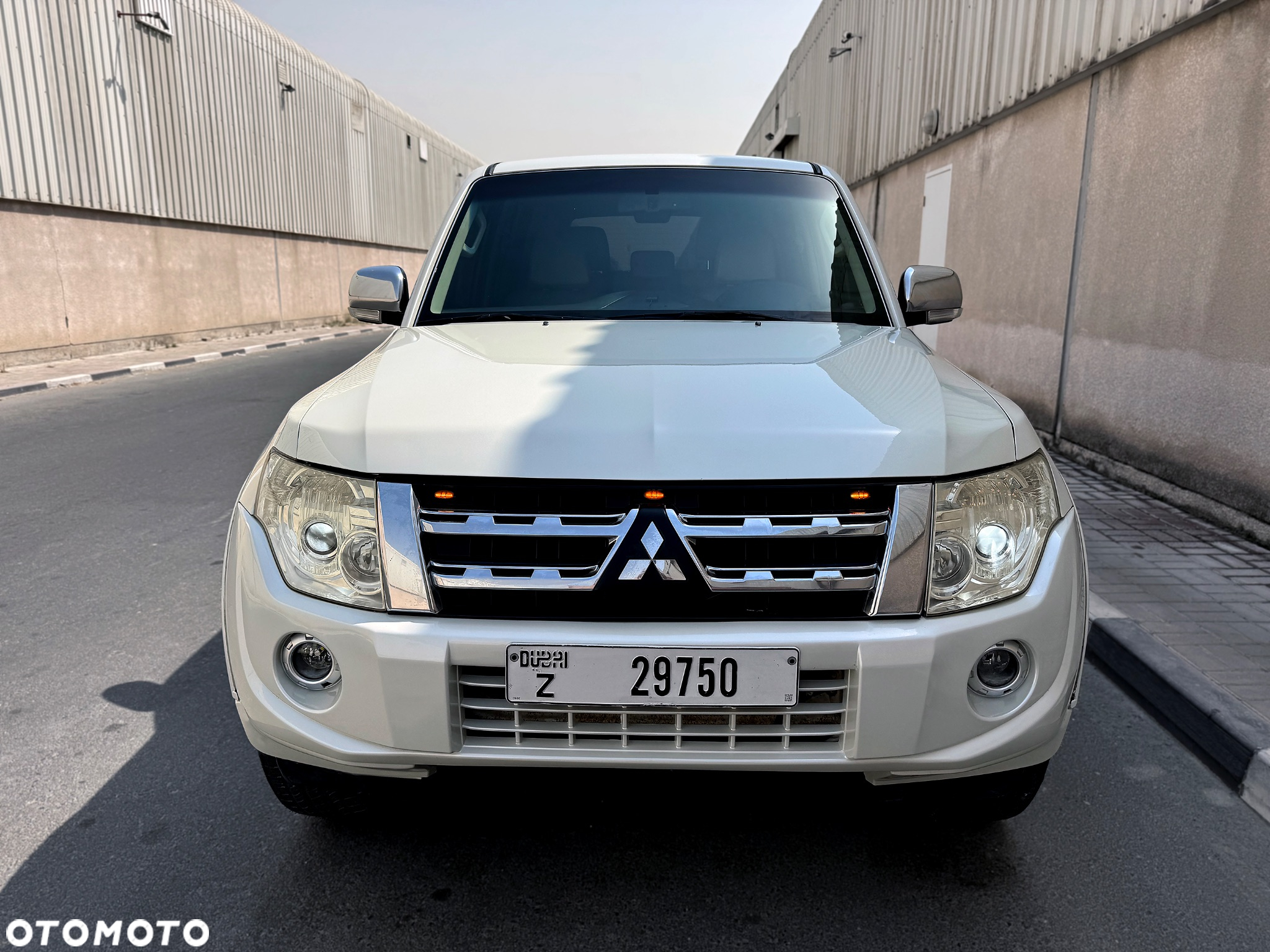 Mitsubishi Pajero 3.8 V6 Instyle - 4