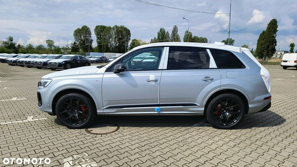 Audi Q7 60 TFSI e PHEV Quattro S Line Tiptr - 5