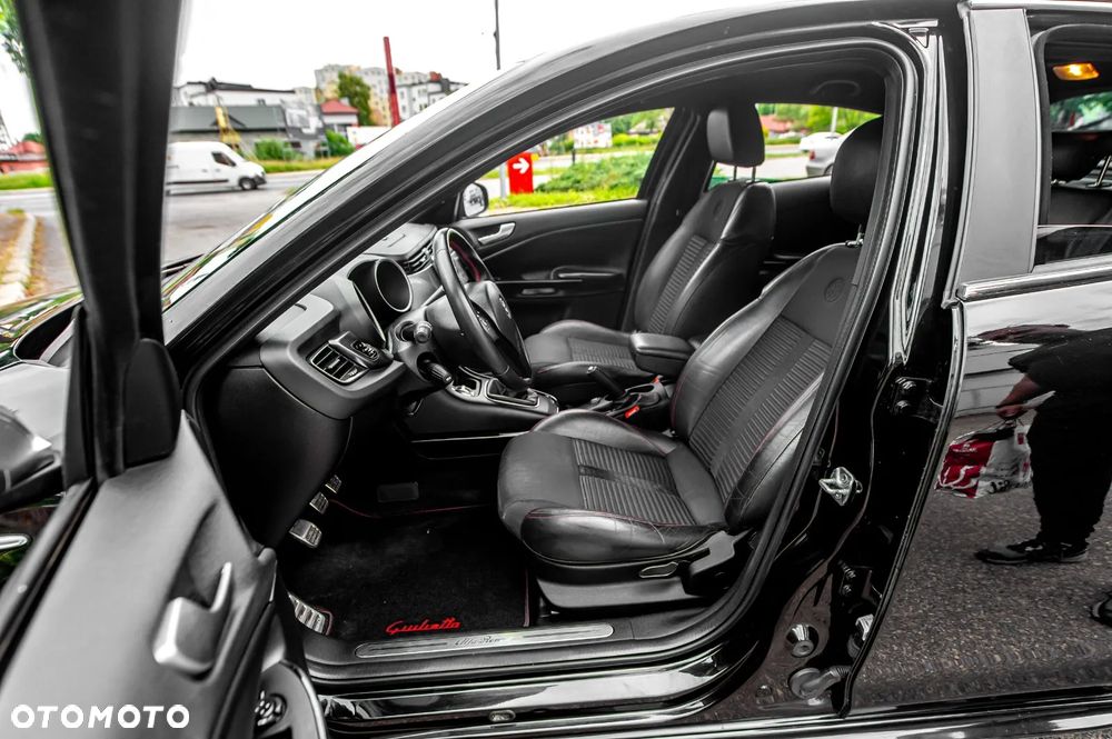 Alfa Romeo Giulietta 1.8 TBi 16V Quadrifoglio Verde - 27