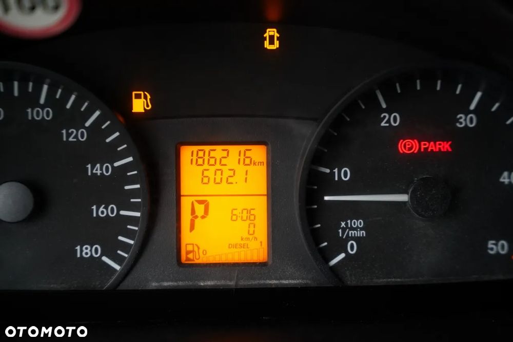 Mercedes-Benz SPRINTER 519 CDI / KLIMA / SPROWADZONY / - 40