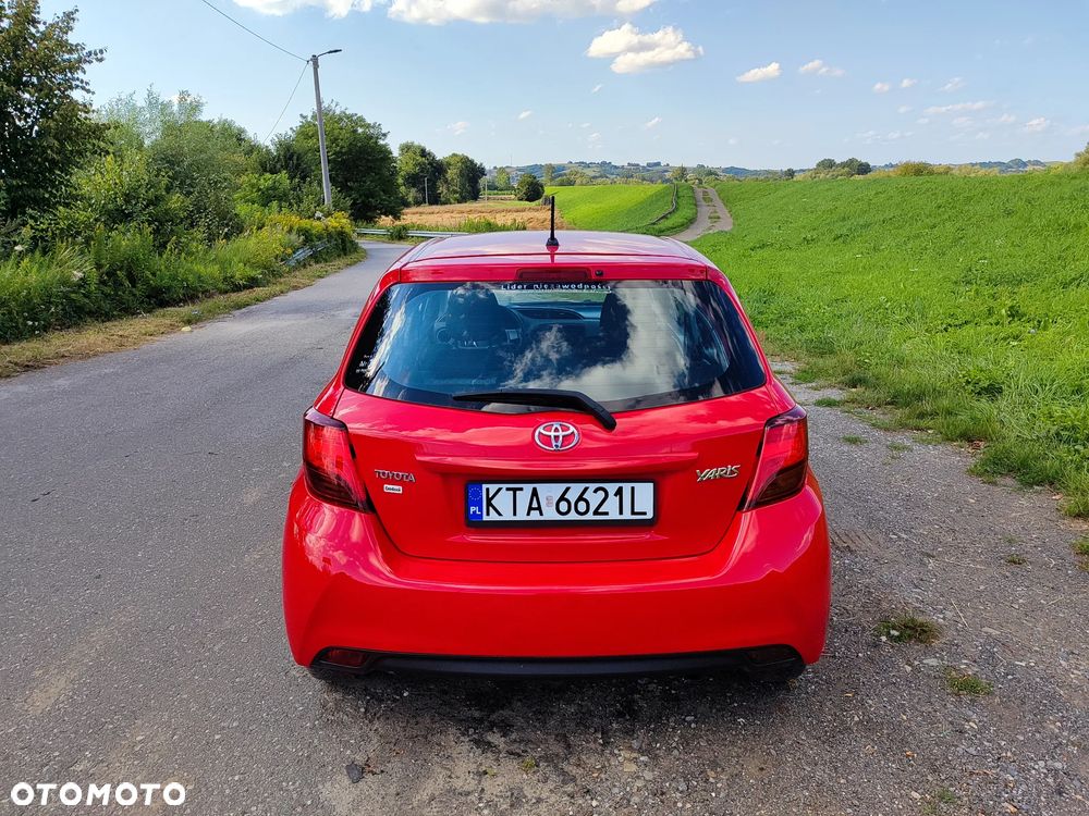 Toyota Yaris 1.0 Premium - 7