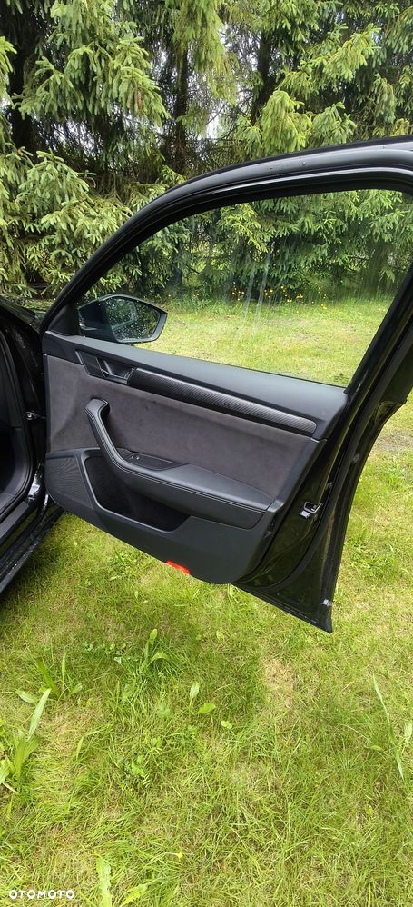Skoda Superb 2.0 TSI Sportline DSG - 8