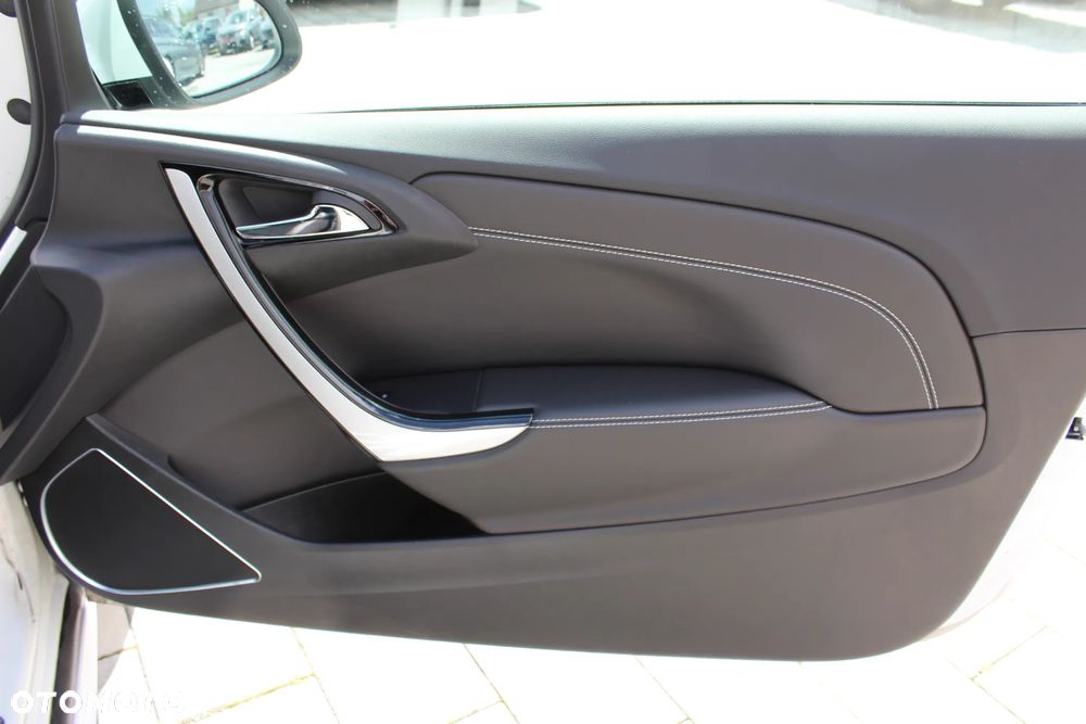 Opel Astra OPC - 20