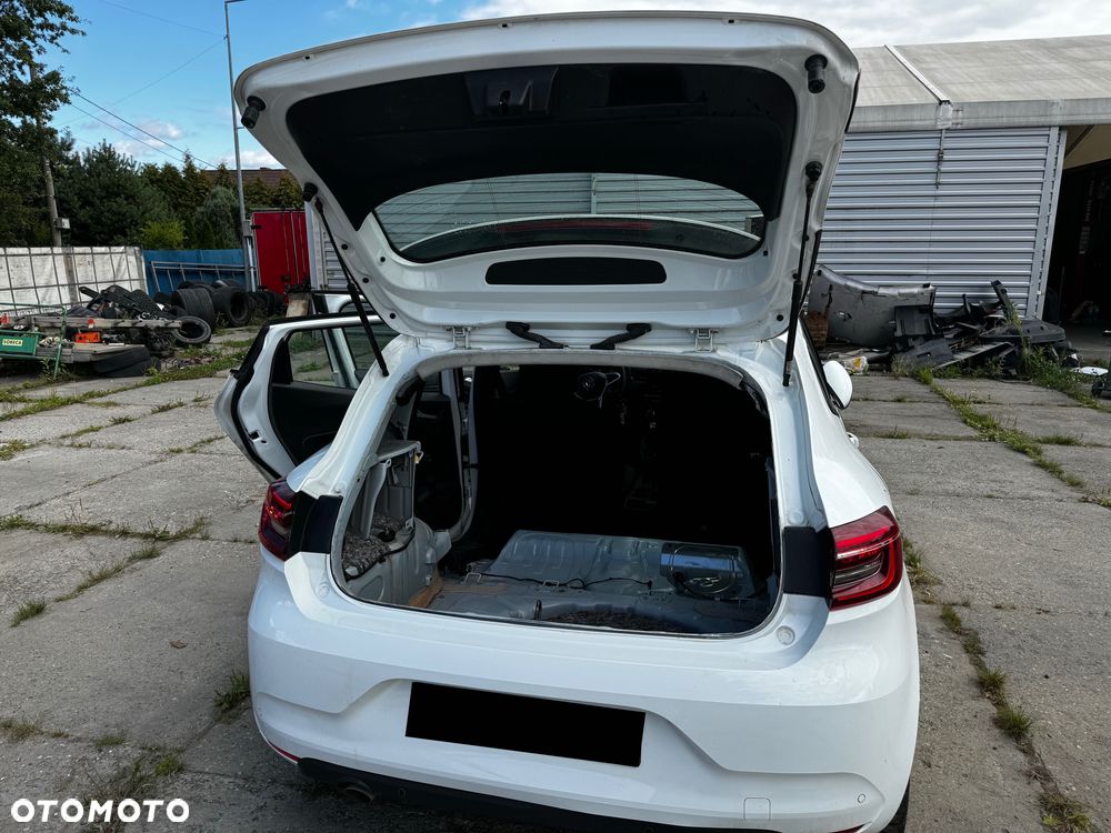 Renault Clio V /Silnik/deska rozdzielcza/elementy karoserii - 4