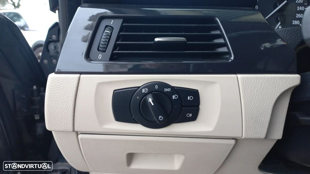 BMW 330 xd Aut. - 13