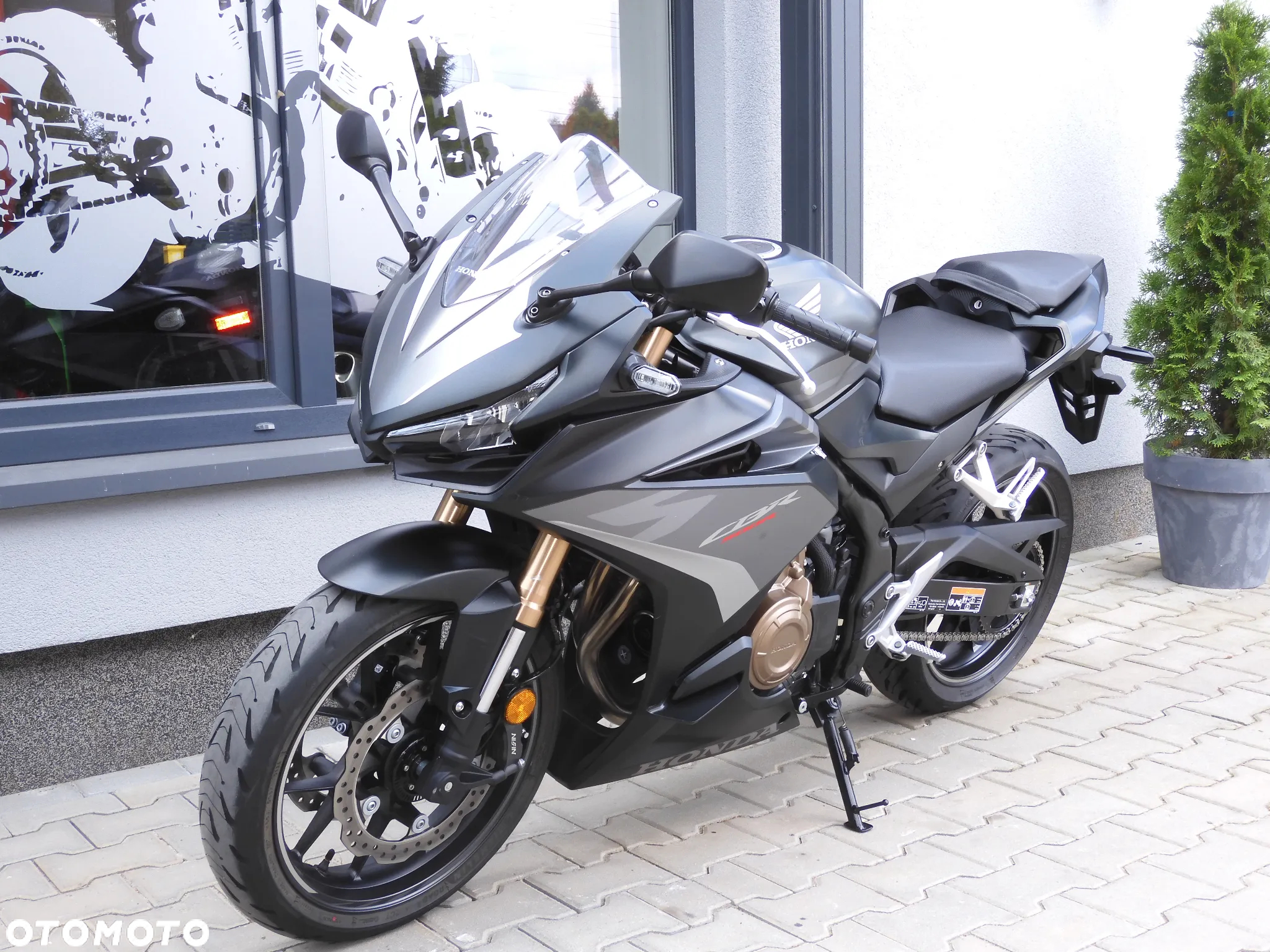 Honda CBR - 38
