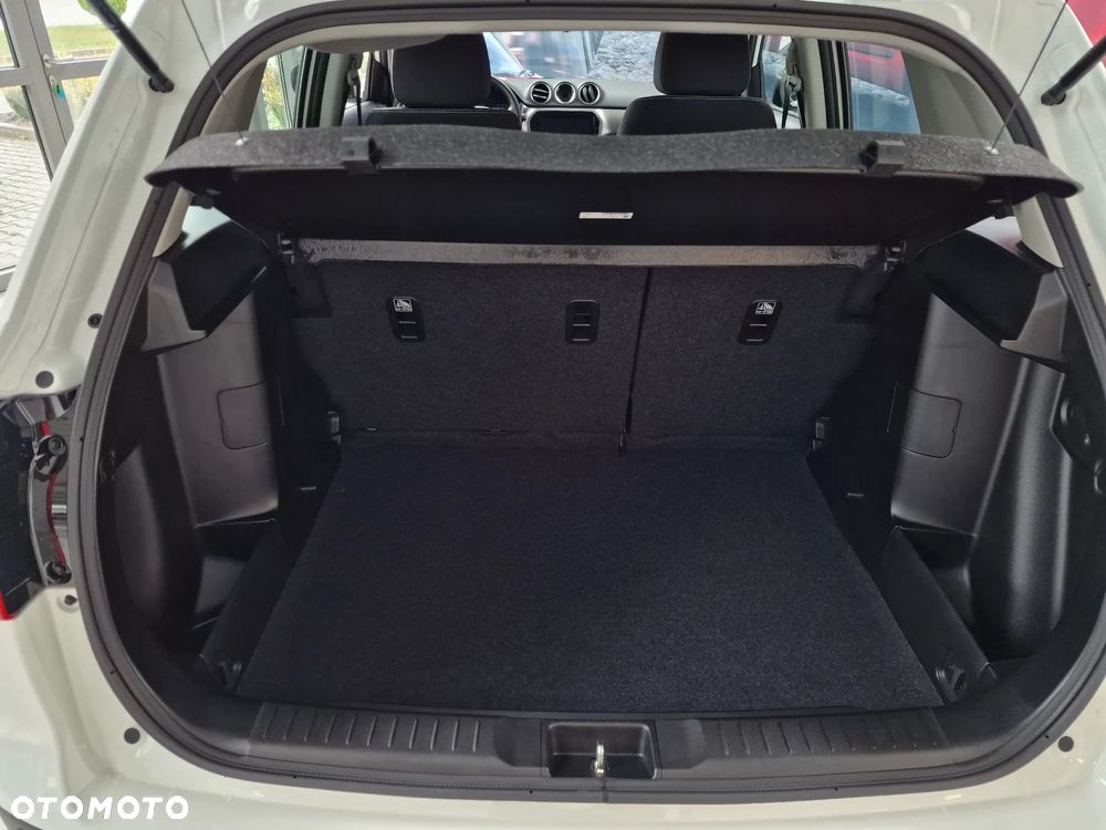 Suzuki Vitara 1.4 Boosterjet mHEV Premium 2WD - 9