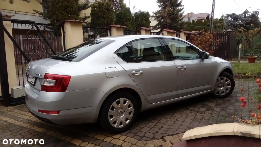 Skoda Octavia 1.6 TDI Ambition - 4