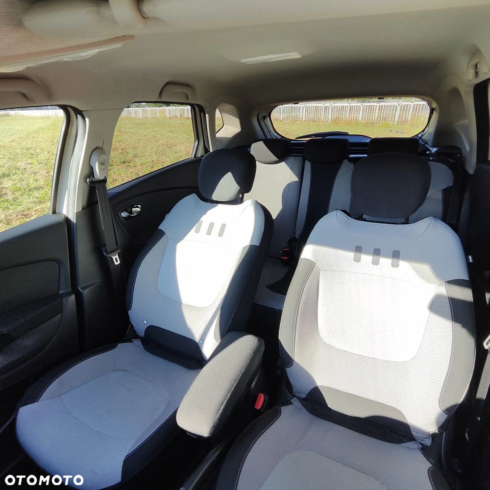 Renault Captur 1.2 Energy TCe Zen EDC EU6 - 28