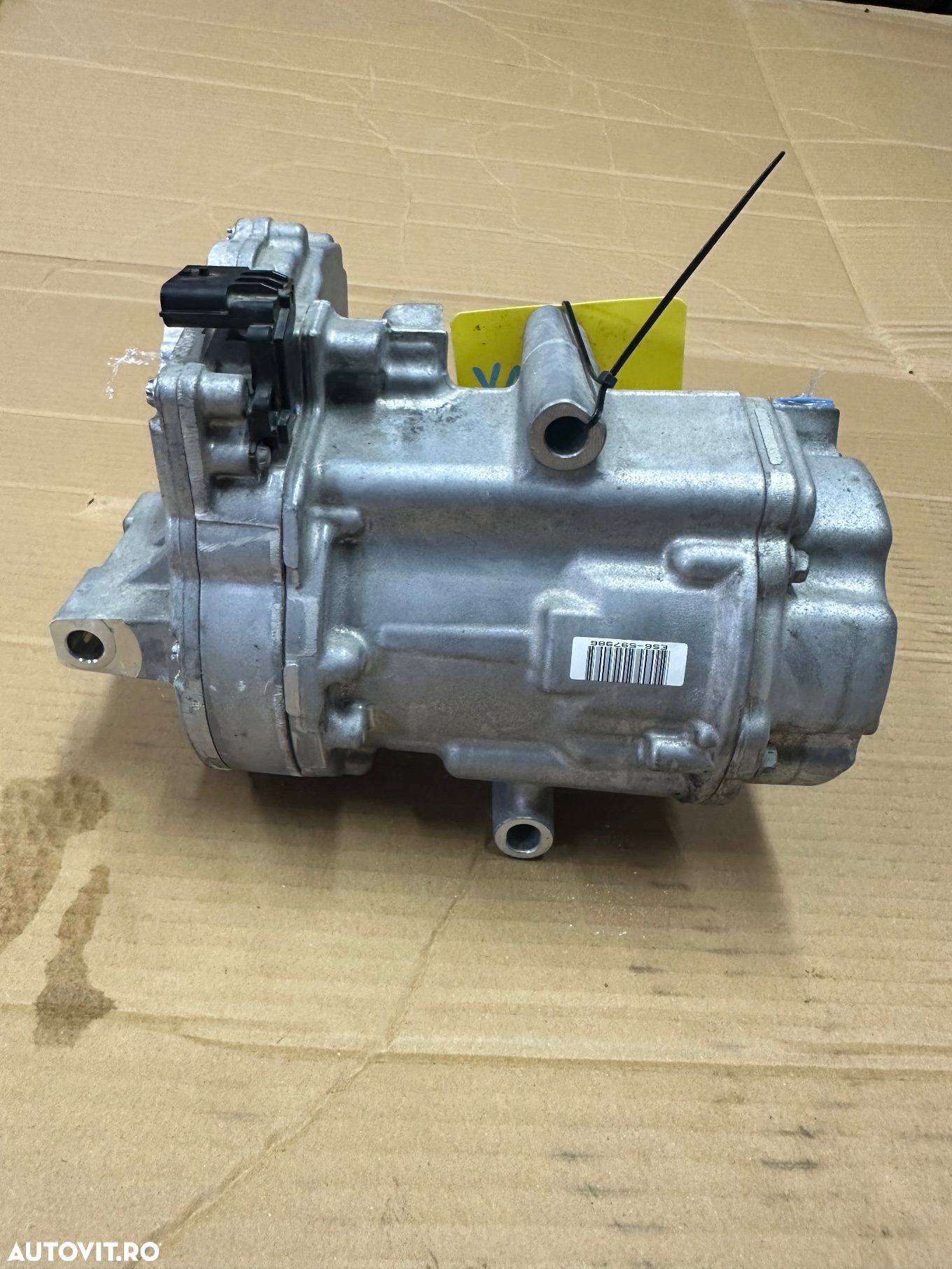 Compresor clima sau AC pentru RENAULT CAPTUR, CLIO 5, ARKANA  motor 1.6 E-Tech cod 926003211R - 4