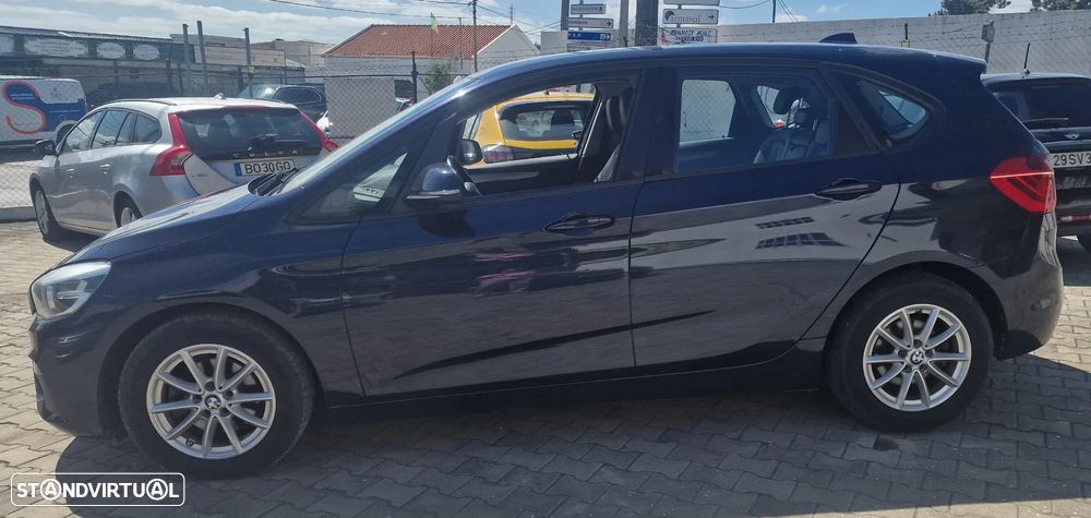 BMW 216 Active Tourer d Line Luxury - 3