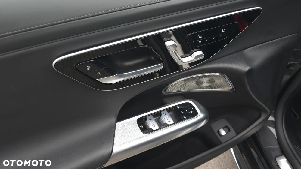 Mercedes-Benz Klasa E 220 d 4-Matic AMG - 25