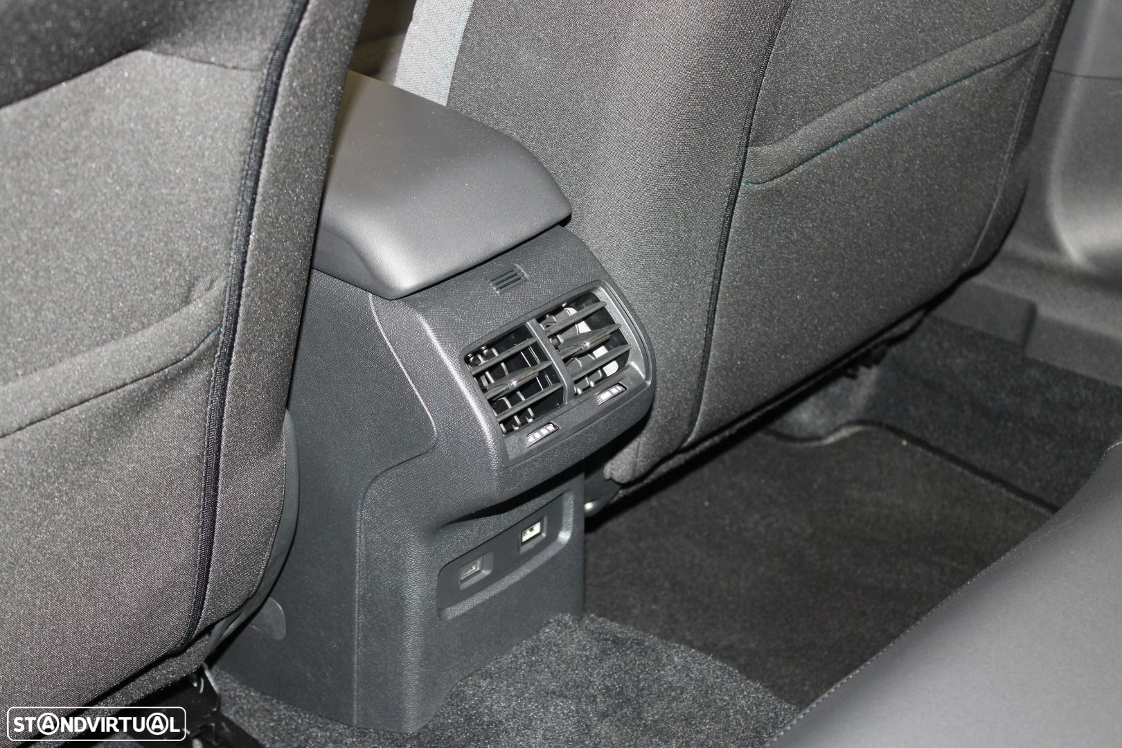 Citroën e-C4 X 50 kWh Feel Pack - 28