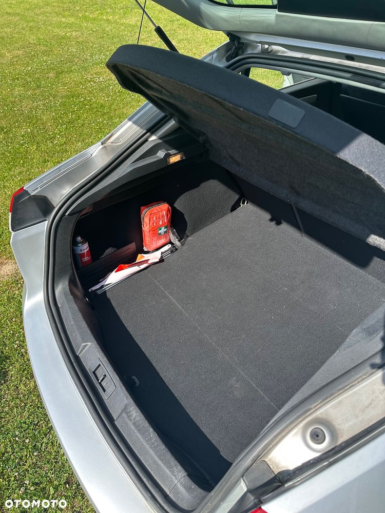 Renault Laguna 2.0 DCi FAP Dynamique - 27