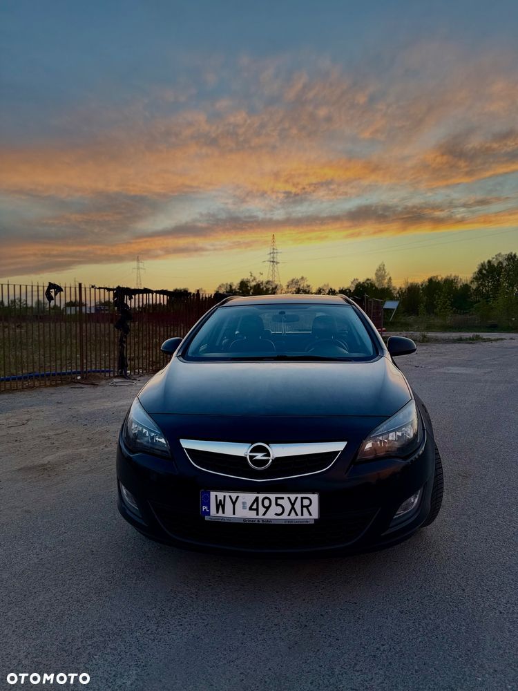 Opel Astra 1.7 CDTI ecoFLEX - 2