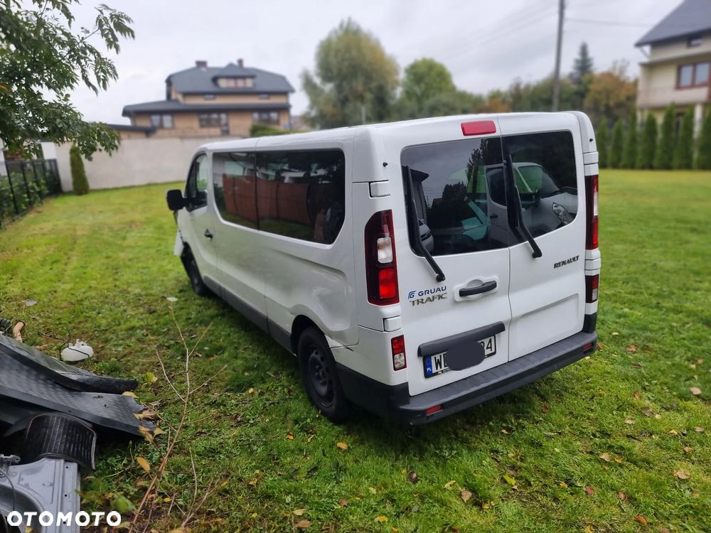 Renault Trafic SpaceClass 2.0 dCi Escapade - 4