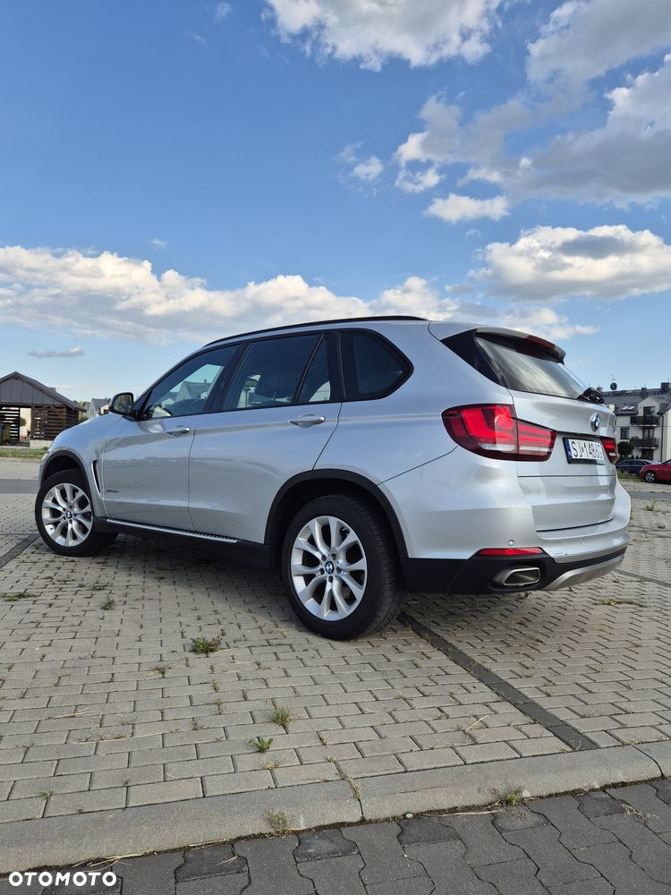 BMW X5 xDrive40d - 16