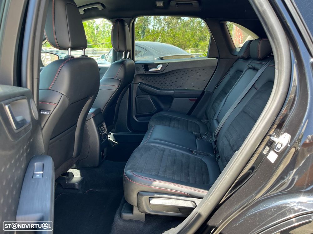 Ford Kuga 2.0 EcoBlue Hybrid ST-LINE - 44