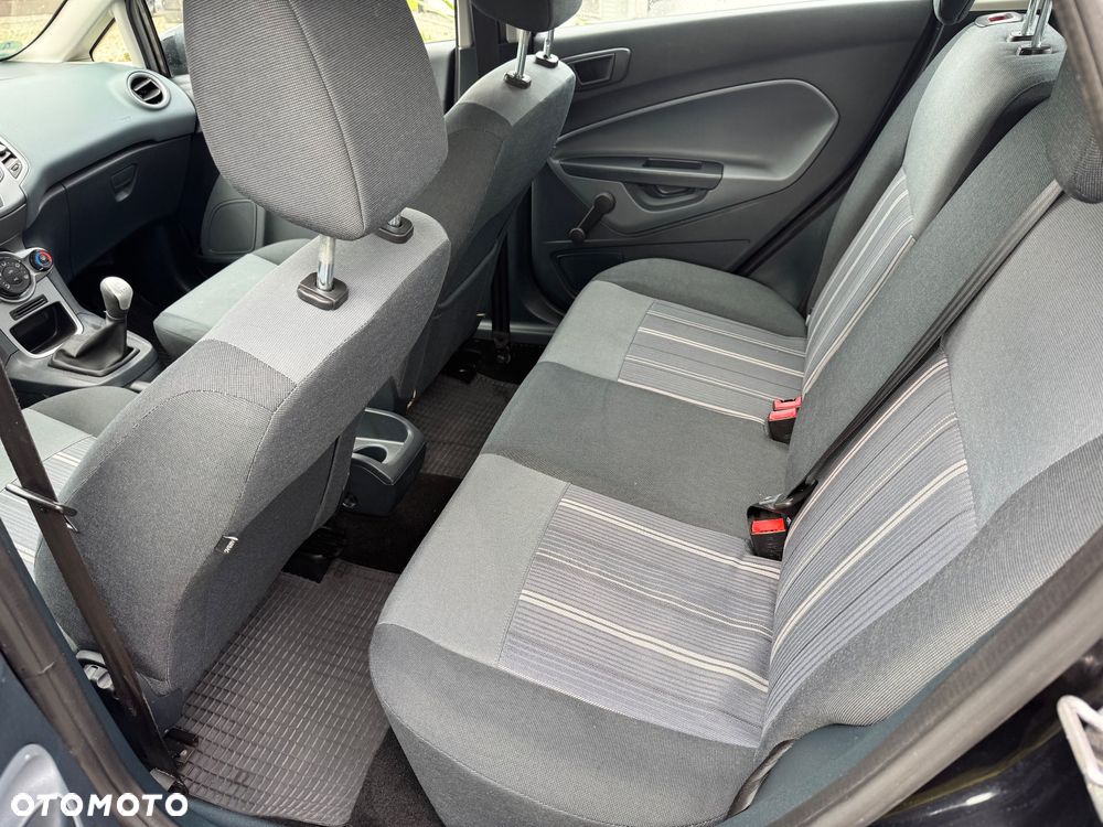 Ford Fiesta - 31