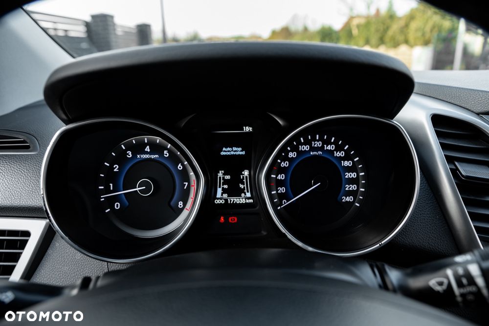 Hyundai i30 i30cw 1.6 Trend - 30