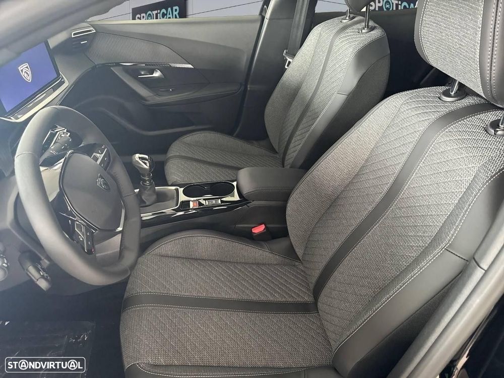 Peugeot 2008 1.2 PureTech Allure - 9