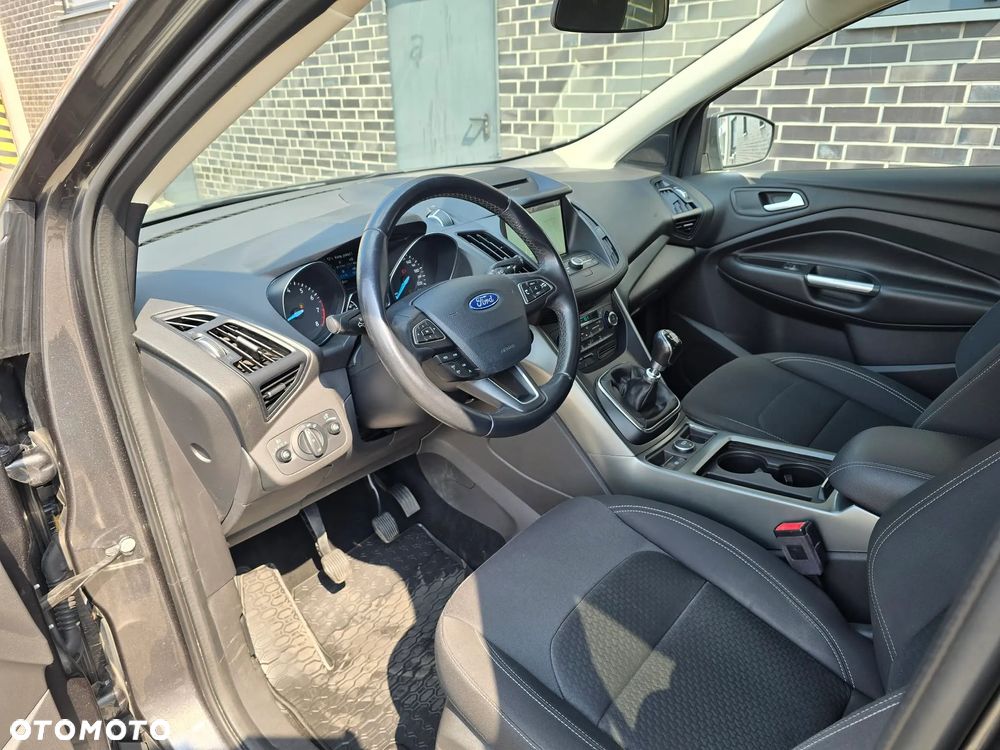 Ford Kuga 1.5 EcoBoost FWD Titanium ASS GPF - 40