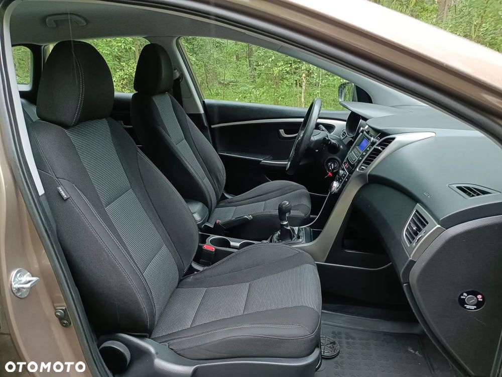 Hyundai i30 1.6 CRDi Comfort - 15